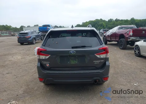 2022 Subaru Forester Limited z USA, uszkodzony, nr VIN JF2SKAPC8NH405042